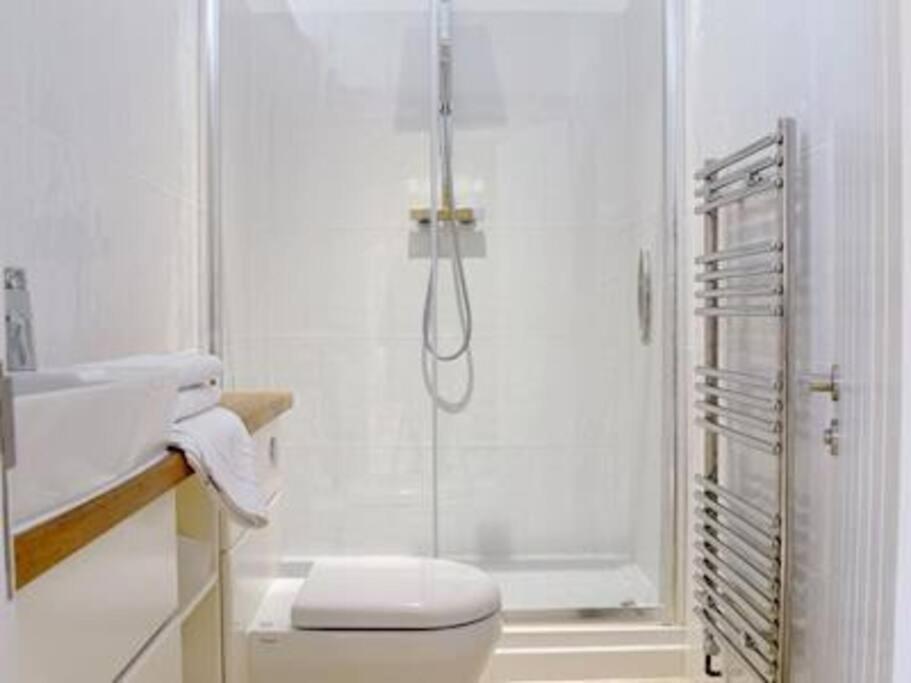 Mole Hole Apartamento Towcester Exterior foto